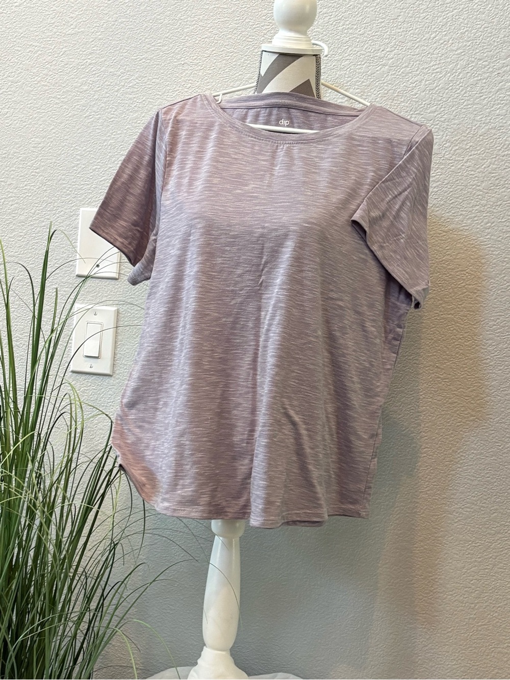 dip Heathered Lavender Short Sleeve Tee